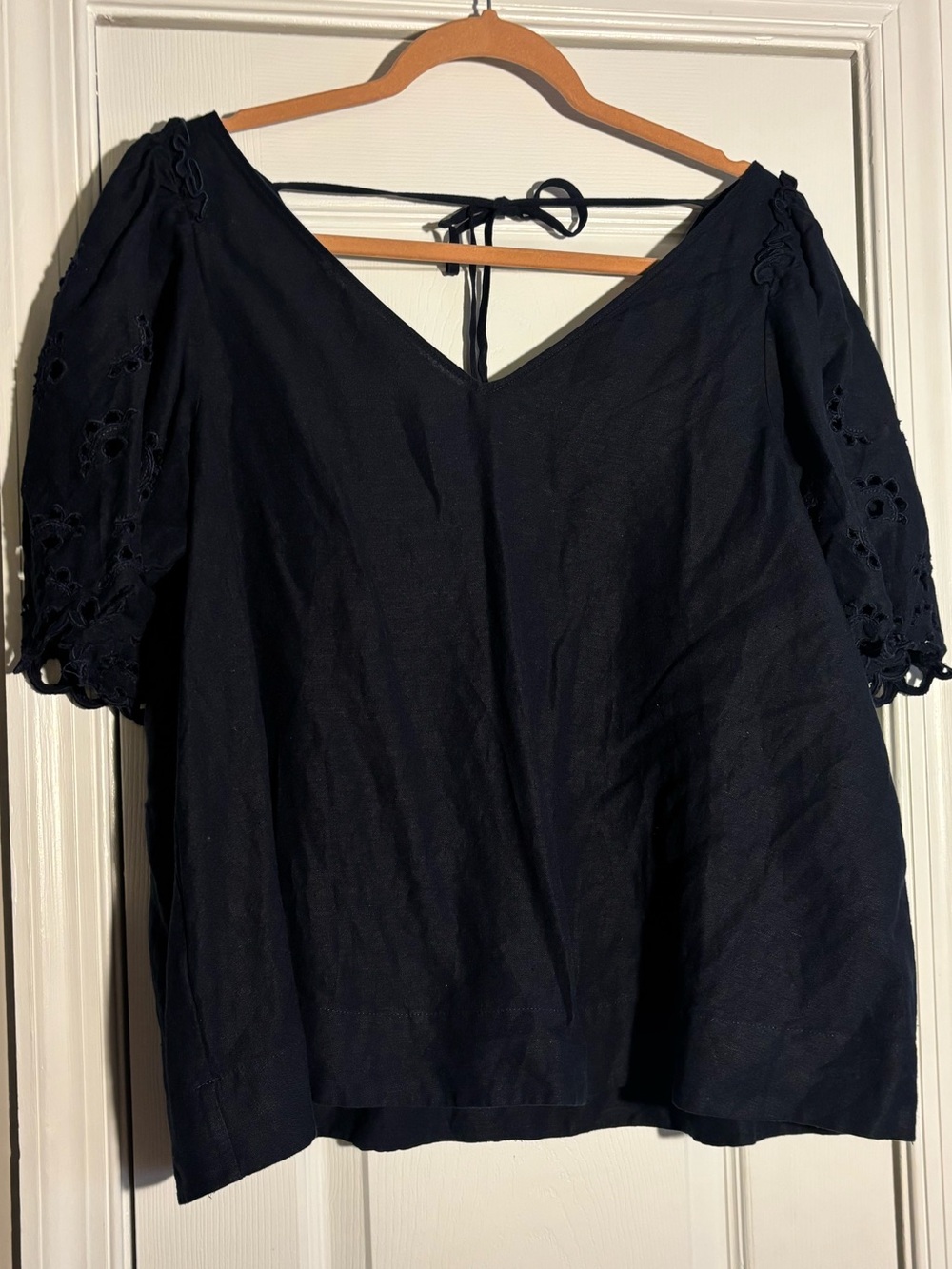 Ann Taylor linen Double V-Neck tie back top with embroidered sleeves